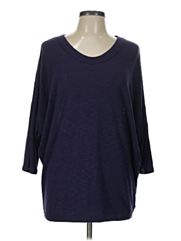 Laila Jayde Pullover Sweater (view 1)