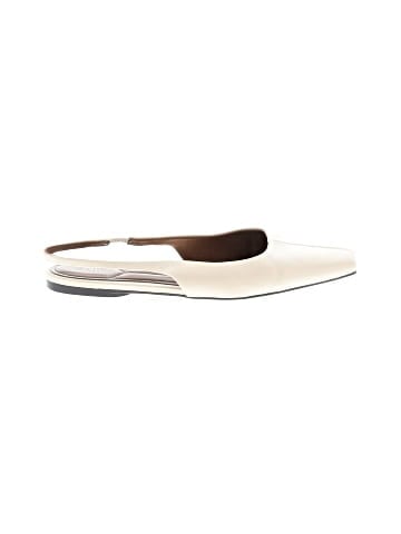 Zara Flats (view 1)