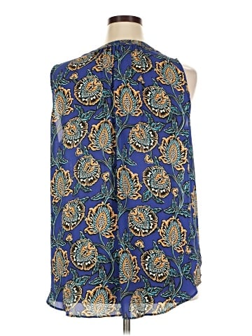 Rose + Olive Sleeveless Blouse (view 2)