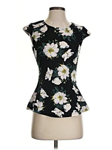 Temt Sleeveless Blouse (view 1)