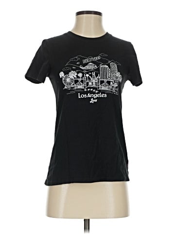 Levi's Short Sleeve T-Shirt (view 1)