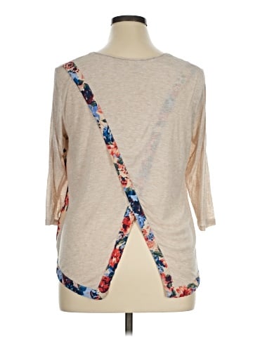 Xhilaration 3/4 Sleeve T-Shirt (view 2)