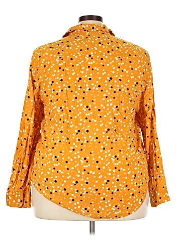 Millenium 3/4 Sleeve Button-Down Shirt (view 2)