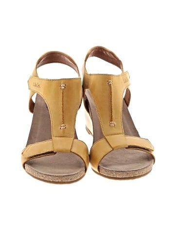 Taos Wedges (view 2)