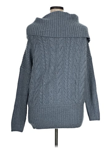 Shyanne Turtleneck Sweater (view 2)