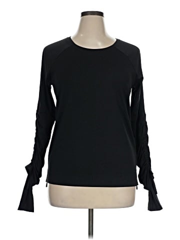 Fabletics Long Sleeve T-Shirt (view 1)