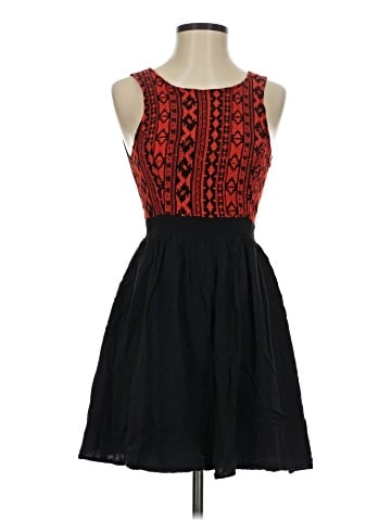 Forever 21 Casual Dress (view 1)