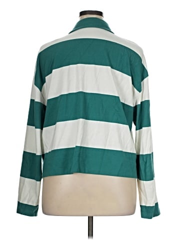 Gap Long Sleeve Button-Down Shirt (view 2)