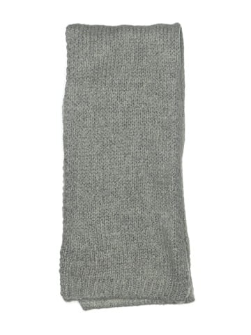 Universal Thread Scarf (view 2)