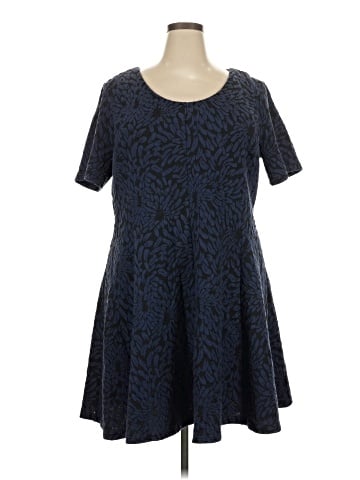 Hutch Casual Dress (view 1)