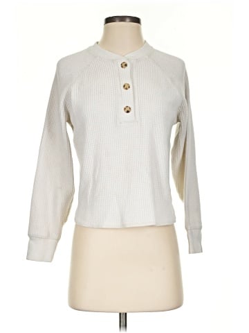Old Navy Pullover Sweater (view 1)