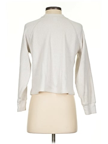 Old Navy Pullover Sweater (view 2)