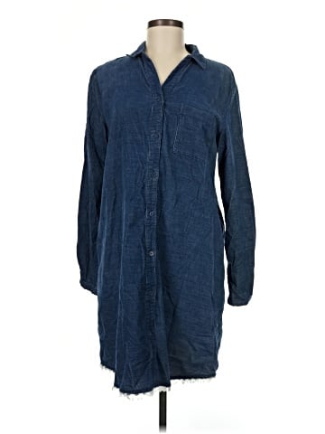Chelsea & Theodore Casual Dress (view 1)