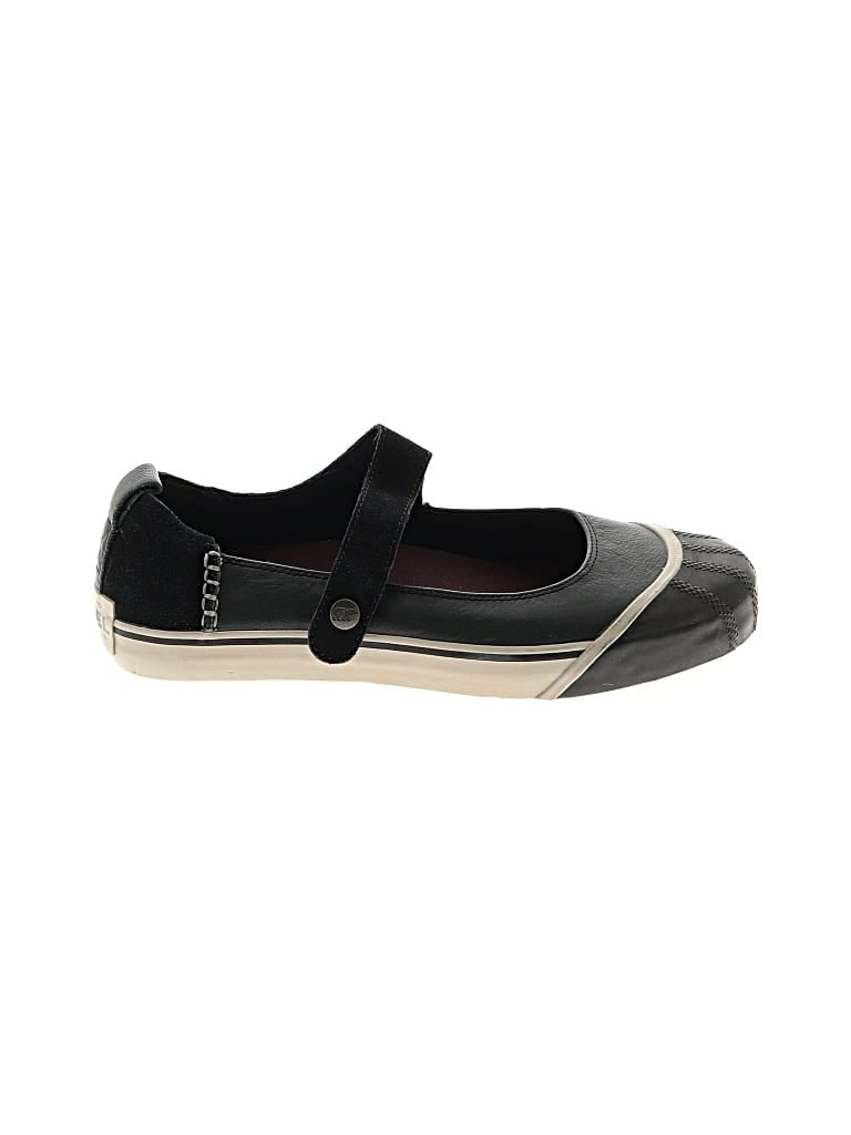 Pre-owned Sorel Flats In Black