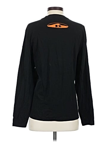 District. Long Sleeve T-Shirt (view 2)