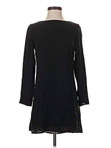 Alice + Olivia Casual Dress (view 1)