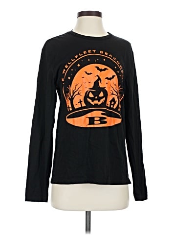 District. Long Sleeve T-Shirt (view 1)