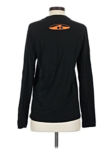 District. Long Sleeve T-Shirt (view 2)