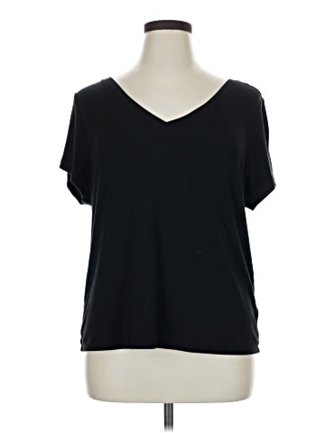 CAbi Short Sleeve Top (view 1)