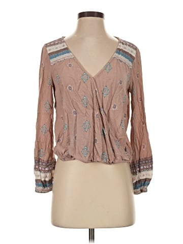 Mudd 3/4 Sleeve Blouse (view 1)