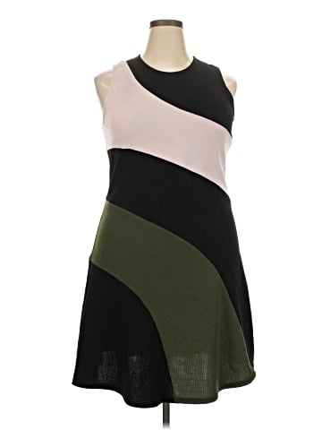 Hutch Casual Dress (view 1)