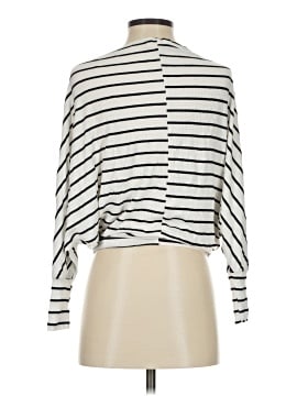 BLOOMS In The City Long Sleeve Top (view 2)