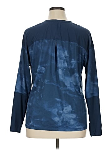 The North Face Long Sleeve T-Shirt (view 2)