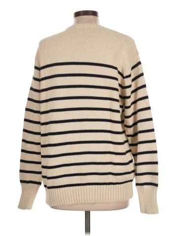 Brandy Melville Pullover Sweater (view 2)