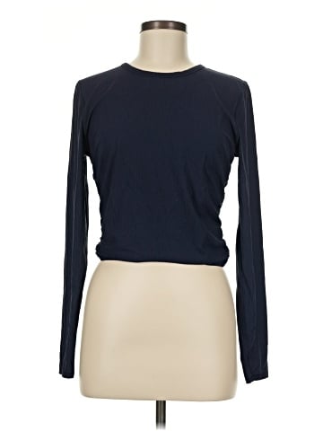 Lululemon Athletica Long Sleeve T-Shirt (view 1)