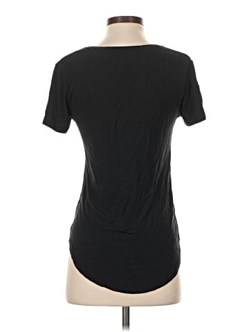 Abercrombie & Fitch Short Sleeve T-Shirt (view 2)
