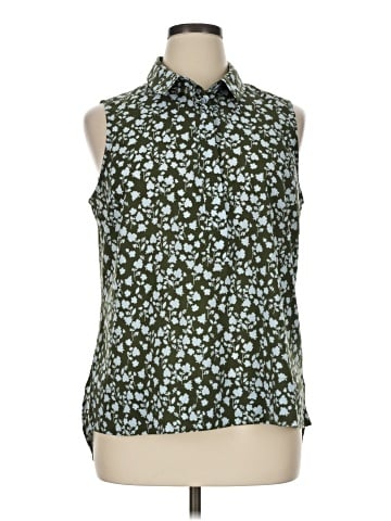 CAbi Sleeveless Button-Down Shirt (view 1)