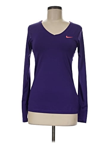 Nike Long Sleeve T-Shirt (view 1)