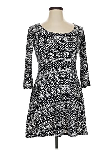 Derek Heart Casual Dress (view 1)