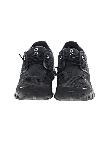 On Cloud Sneakers (view 2)