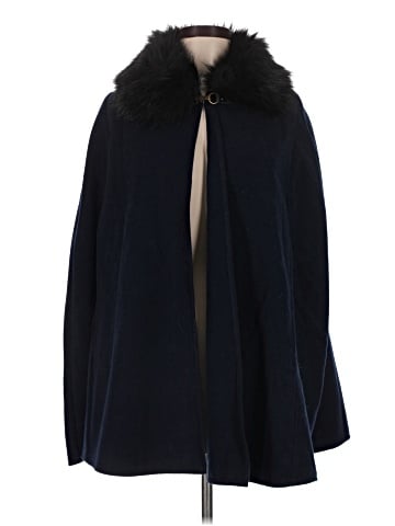 Modena Poncho (view 1)