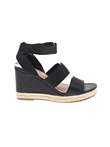 Caslon Wedges (view 1)