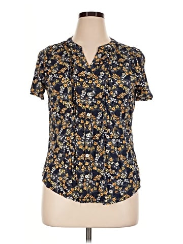 Sara Michelle Short Sleeve Blouse (view 1)