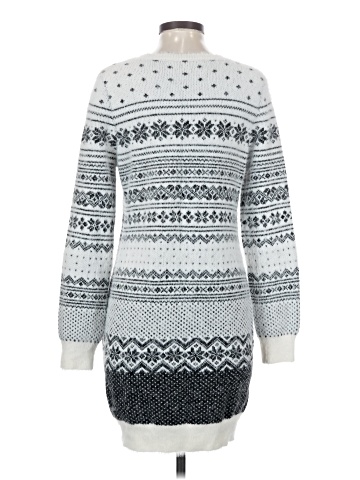 Cupcakes & Cashmere Casual Dress (view 2)
