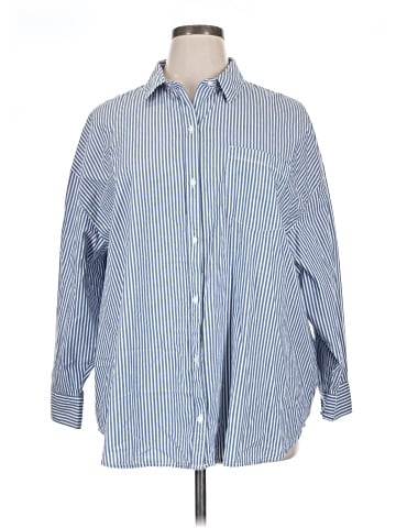 Old Navy Long Sleeve Button-Down Shirt (view 1)