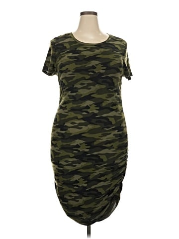 No Boundaries Casual Dress (view 1)