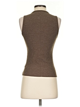 American Eagle Outfitters Sleeveless T-Shirt (view 2)