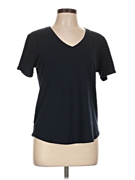 Lululemon Athletica Short Sleeve T-Shirt (view 1)
