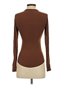 Lululemon Athletica Long Sleeve Top (view 2)
