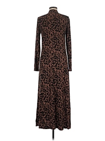 Old Navy Casual Dress (view 2)