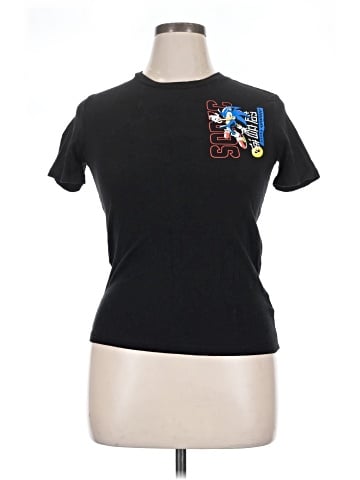 Old Navy Short Sleeve T-Shirt (view 1)
