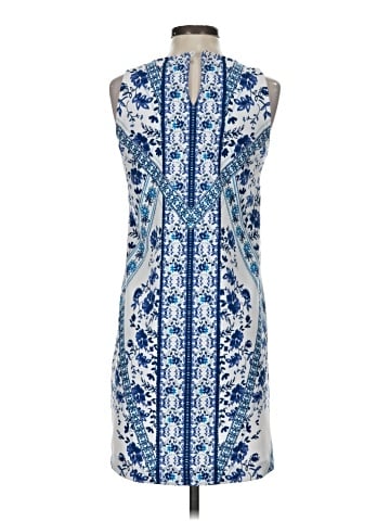 Banana Republic Factory Store Casual Dress (view 2)