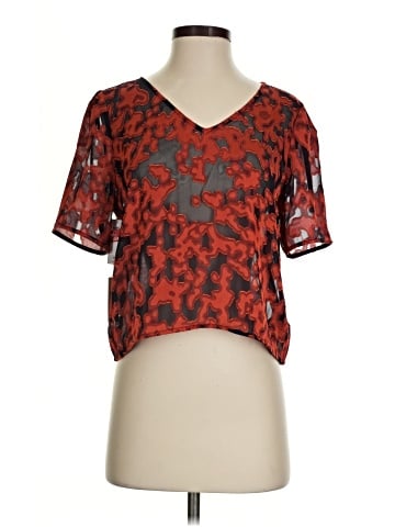 Babaton Short Sleeve Blouse (view 1)