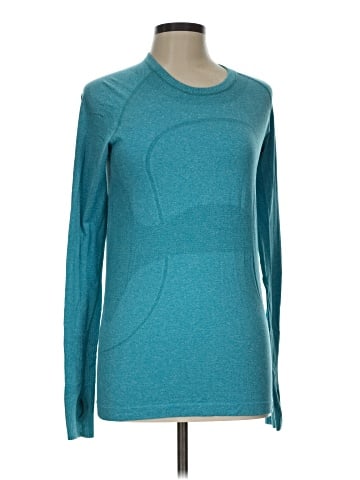 Lululemon Athletica Long Sleeve T-Shirt (view 1)