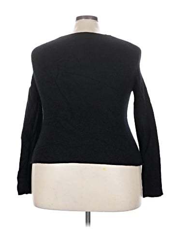 Neiman Marcus Cashmere Pullover Sweater (view 2)
