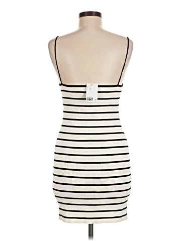 H&M Casual Dress (view 2)